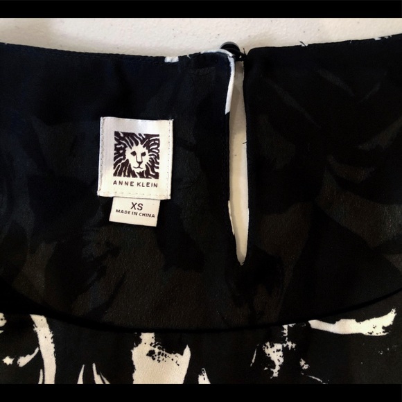 Anne Klein Blouse - Picture 3 of 3